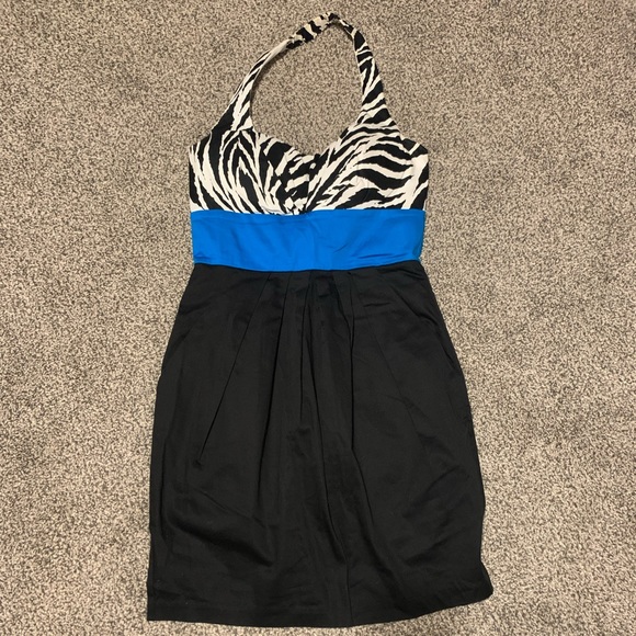 Dress - Picture 1 of 1
